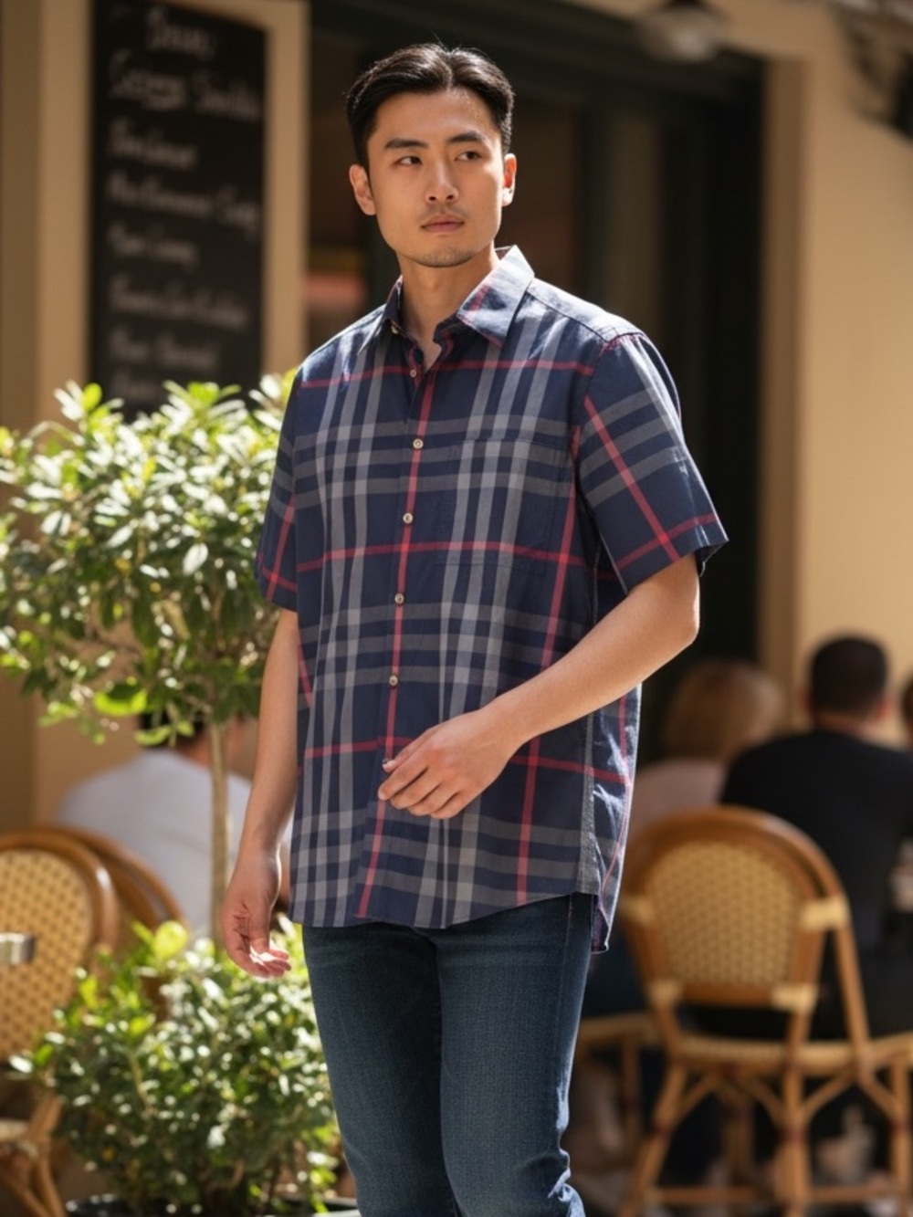 Burberry Men’s Short Sleeve shirt Size L